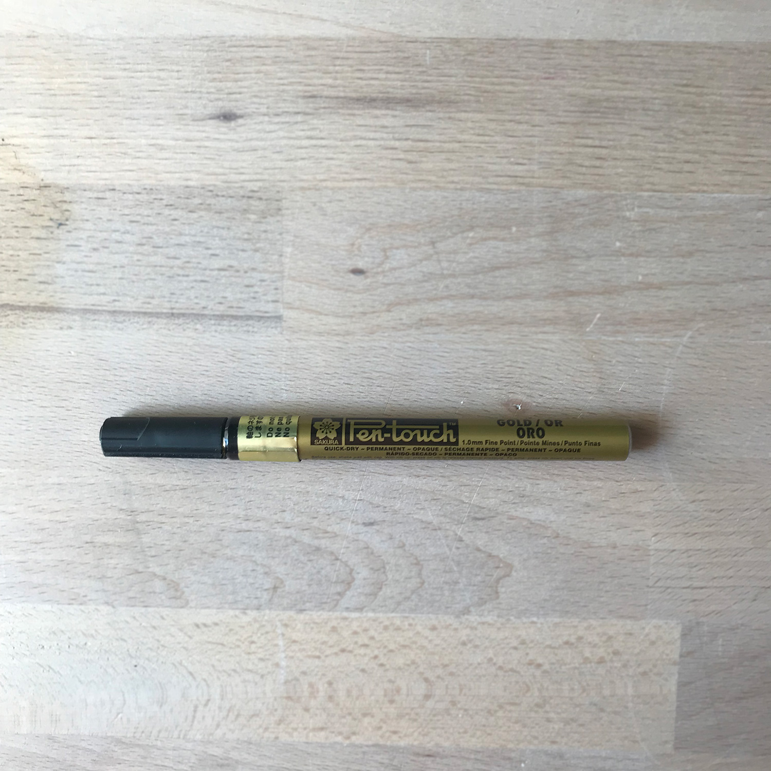 Sakura PenTouch Gold Marker