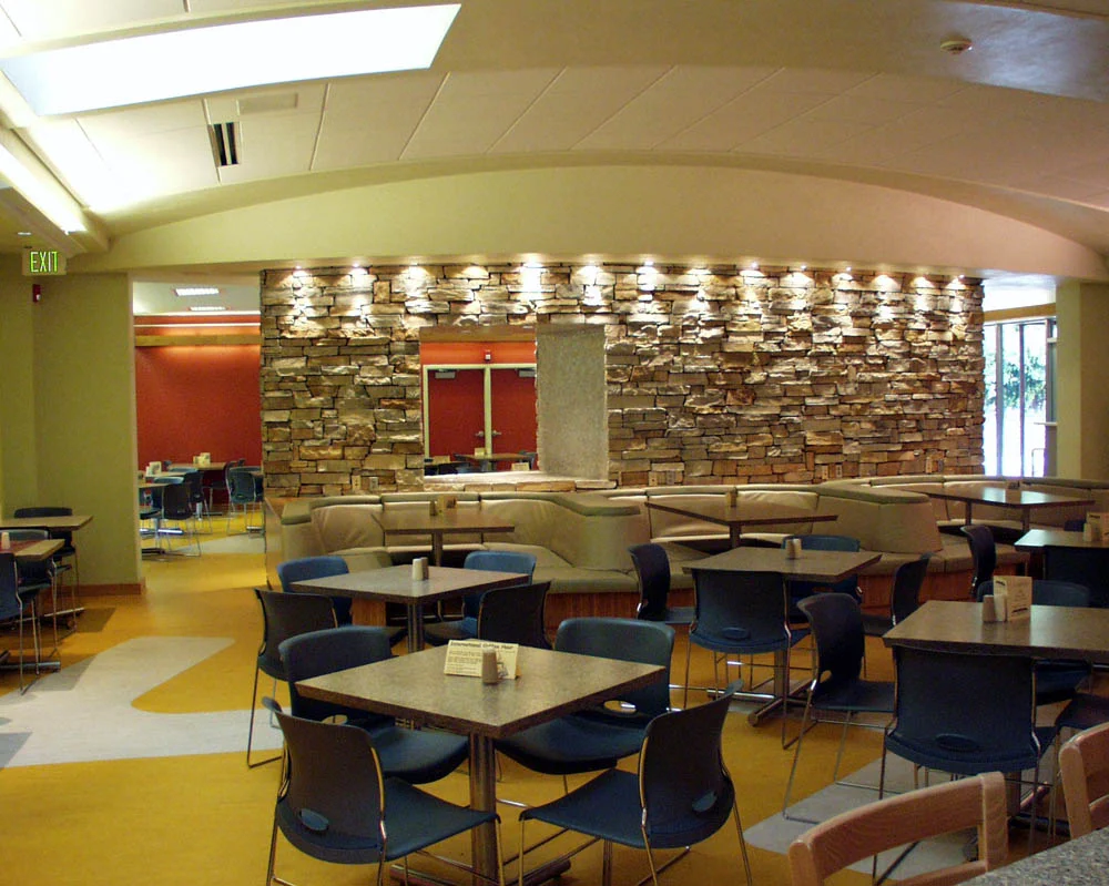 Hamilton Dining, University of Oregon