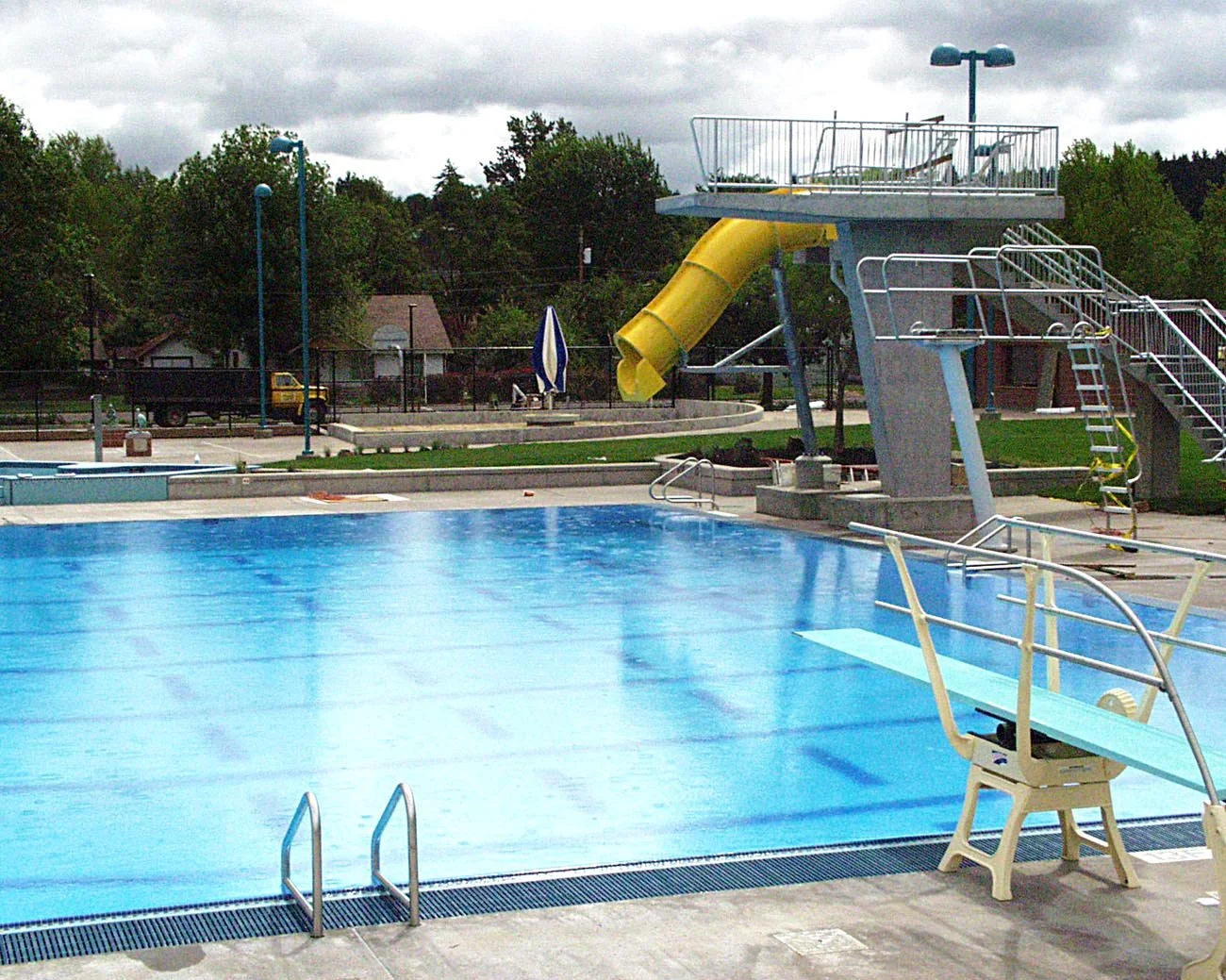 pool.jpg