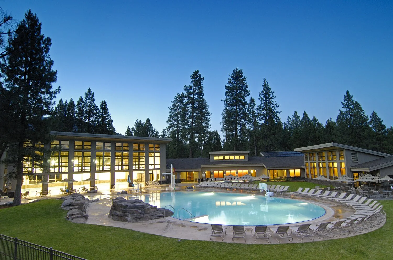 Glaze Meadow Recreation Center at Black Butte Ranch