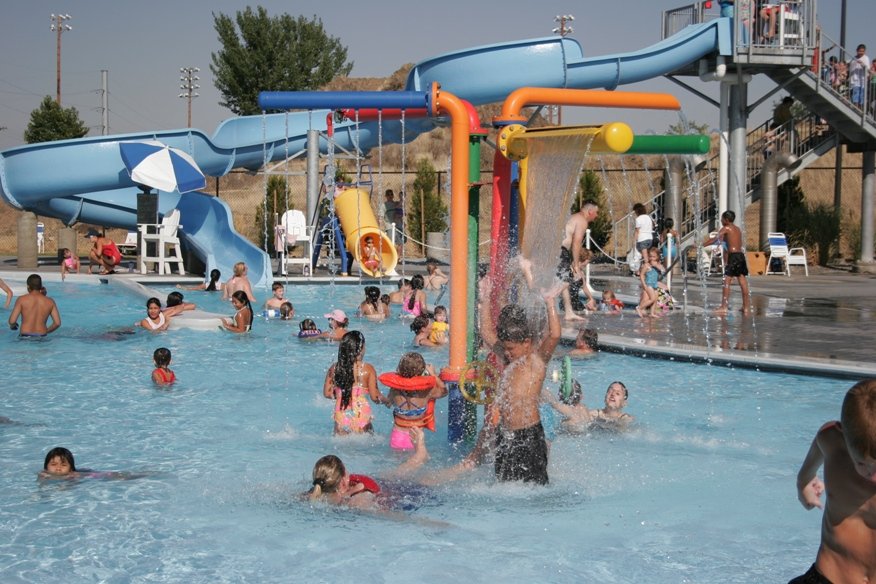 Hermiston pool 05 005.jpg