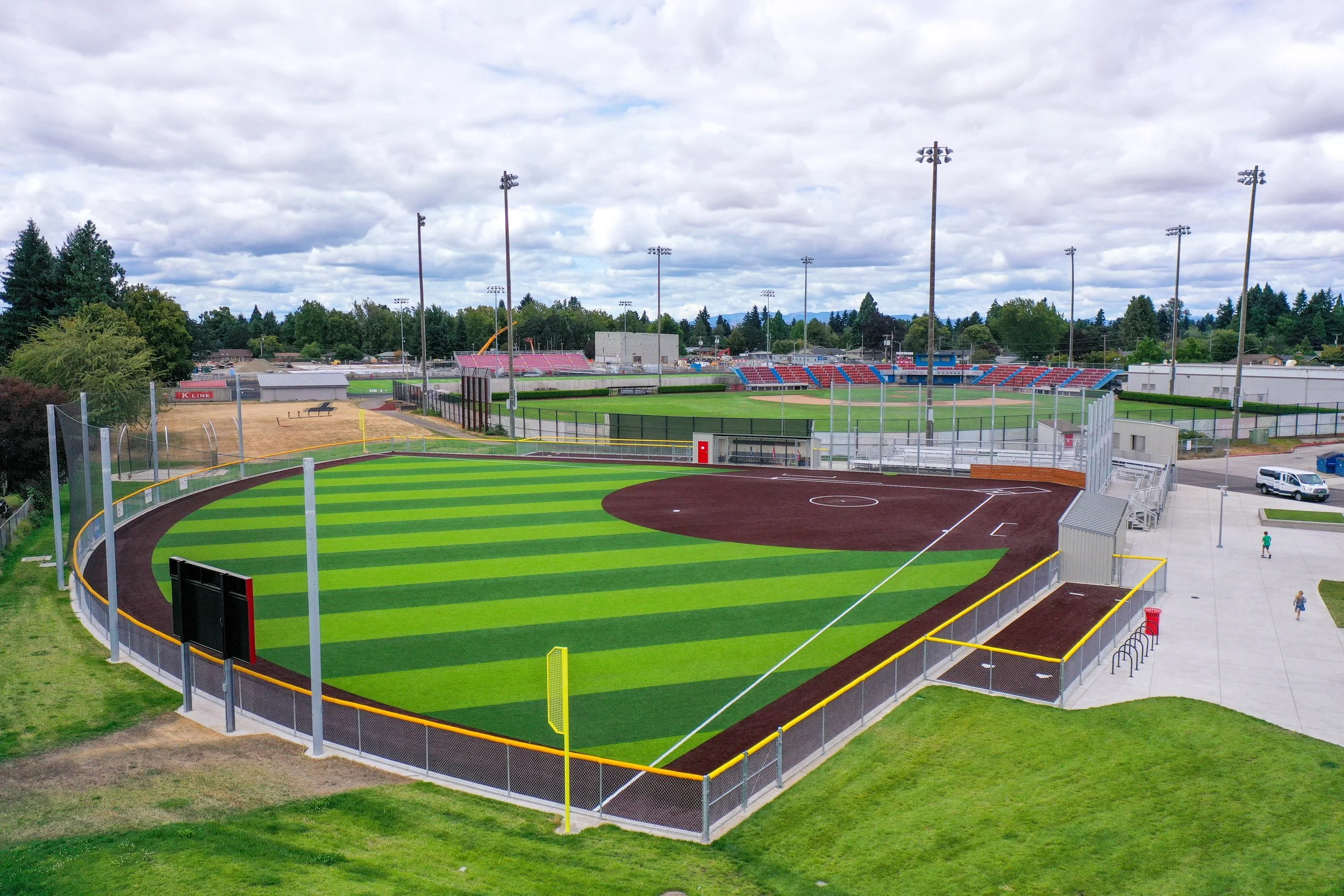 NEHS.softball-523.jpg