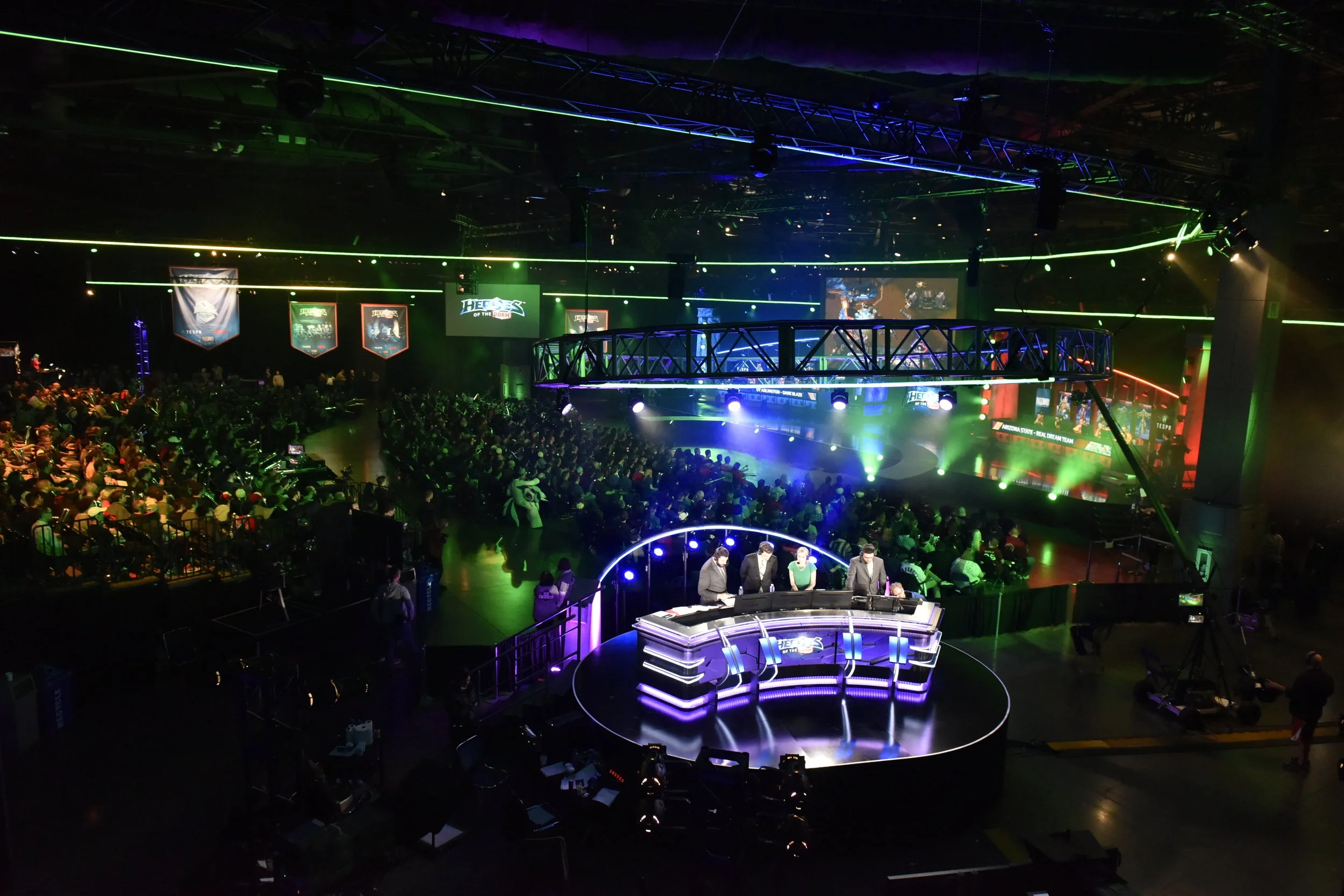 2016 Heroes of the Dorm