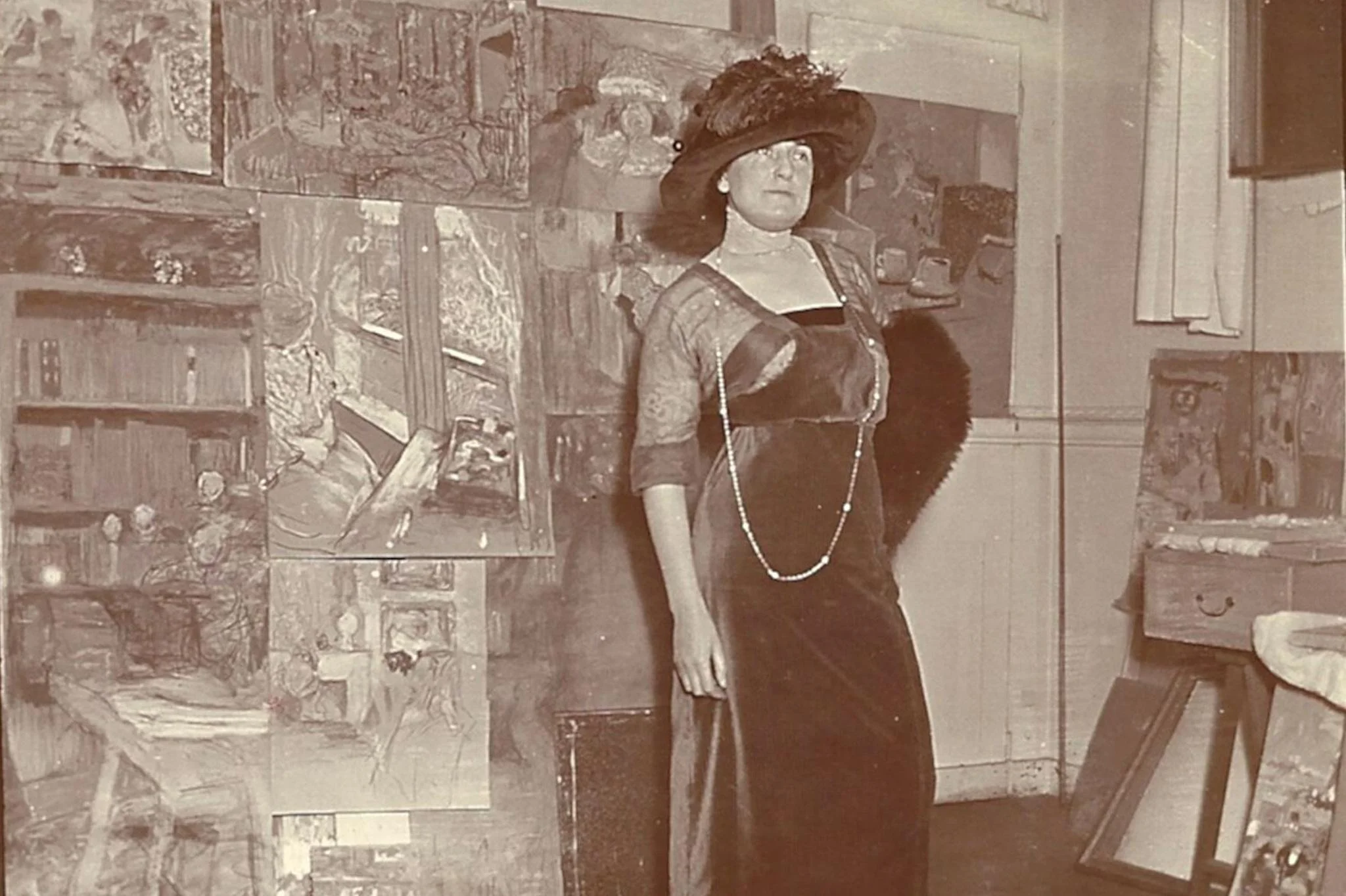Lucy Hessel in Vuillard's Studio