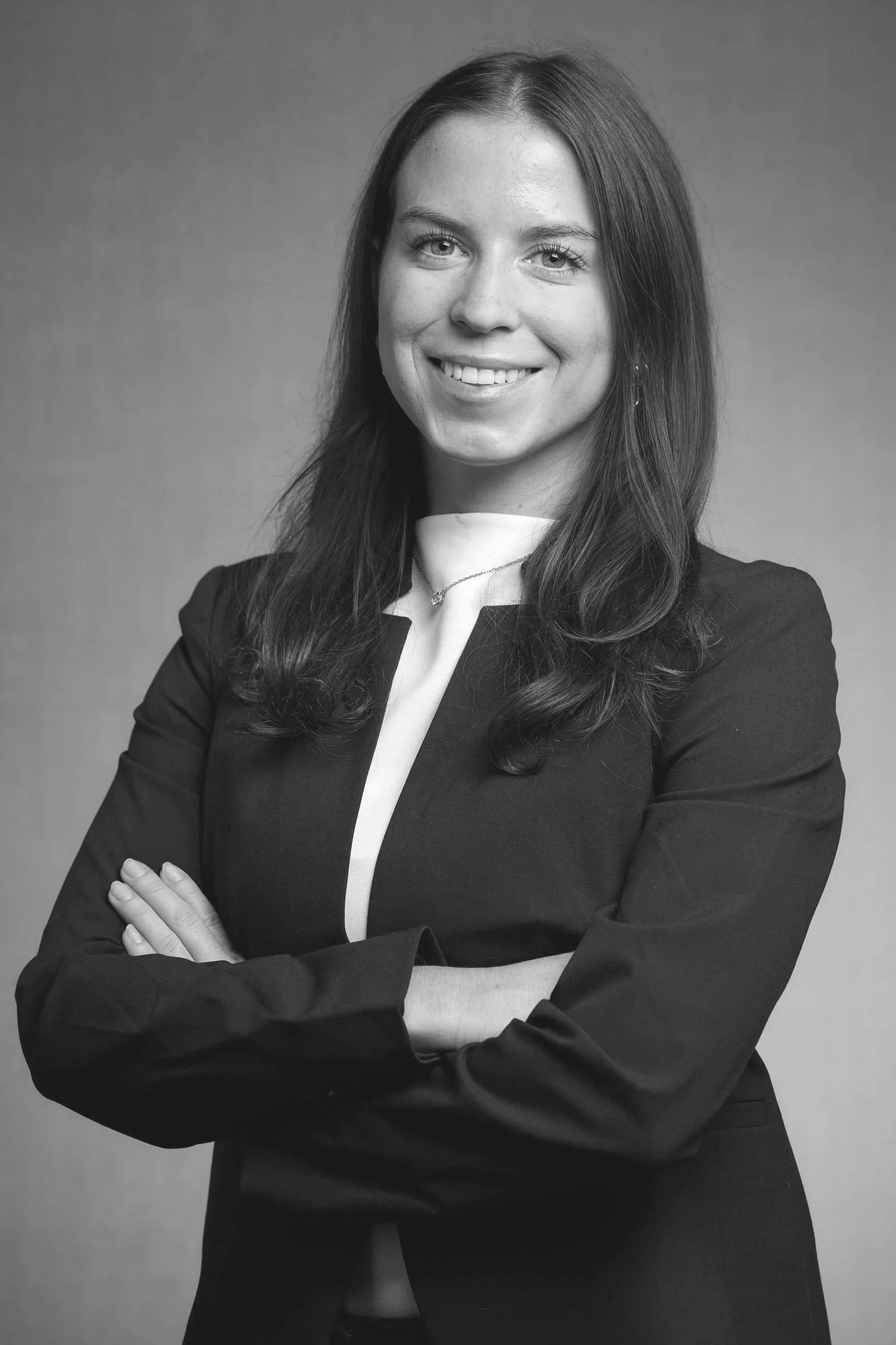 AVA LUCIBELLO broker