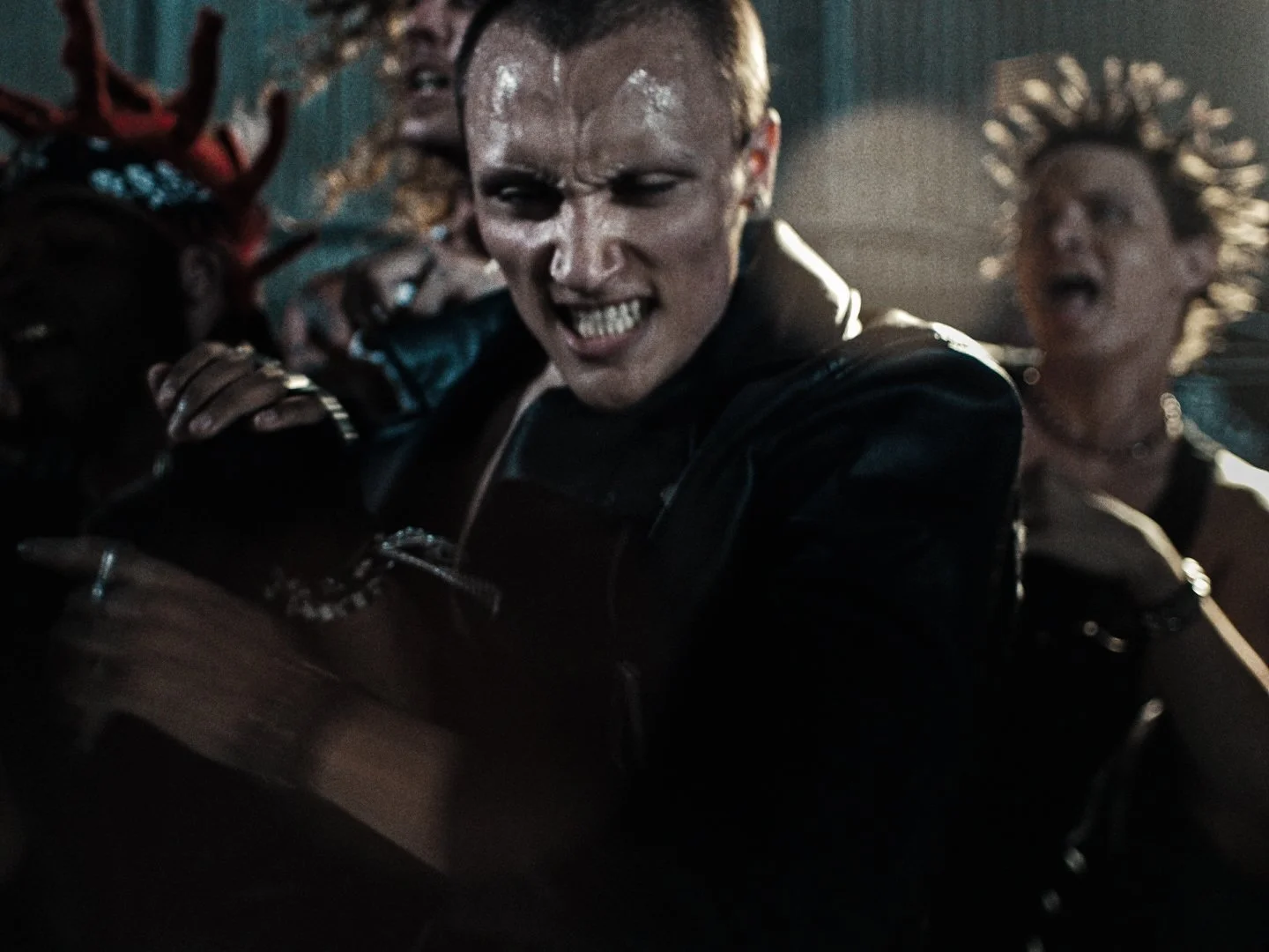 Sequence 01.00_00_19_20.Still023.jpg