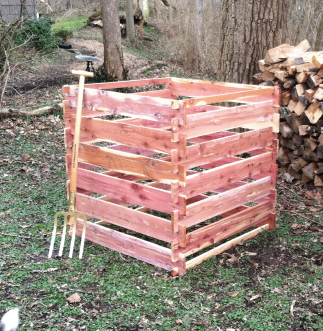 Compost Unit-Photo1-White-19.png