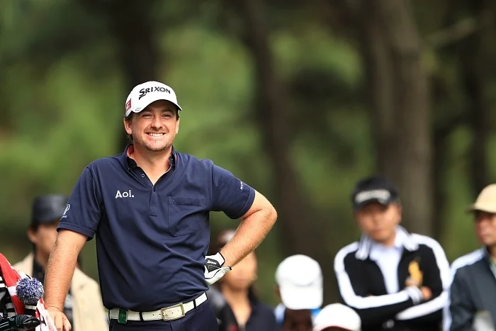 gmac29.jpg