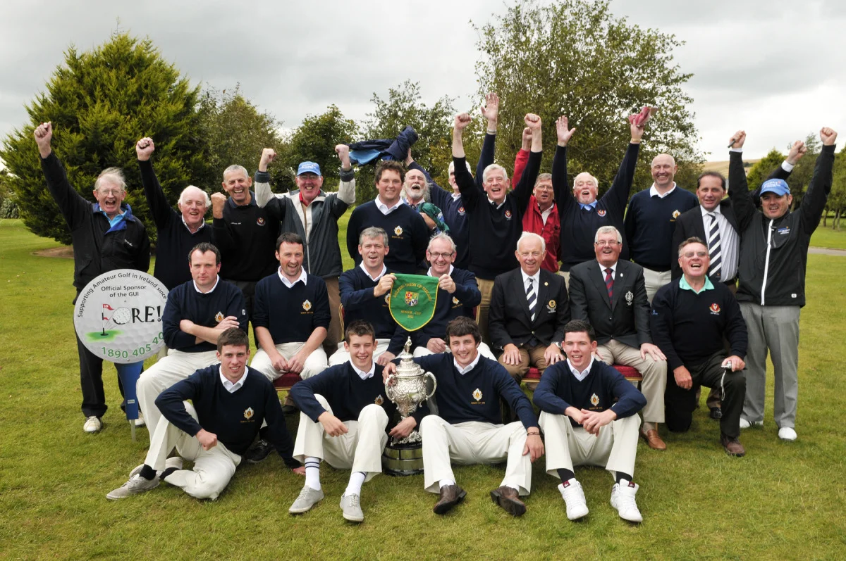 castle golf club team2.jpg