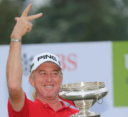 Jimeneztrophy(1).jpg