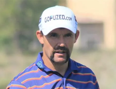 Padraig-Harrington-Movember-moustache-Dubai-12.jpg