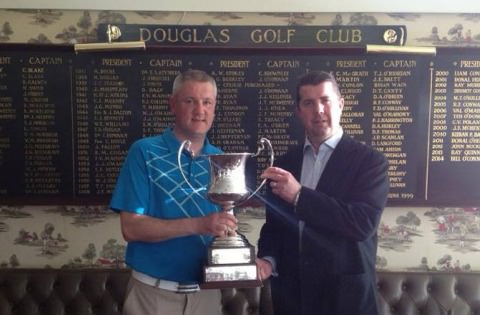 Alan Thomas with the Douglas Senior Scratch Cup