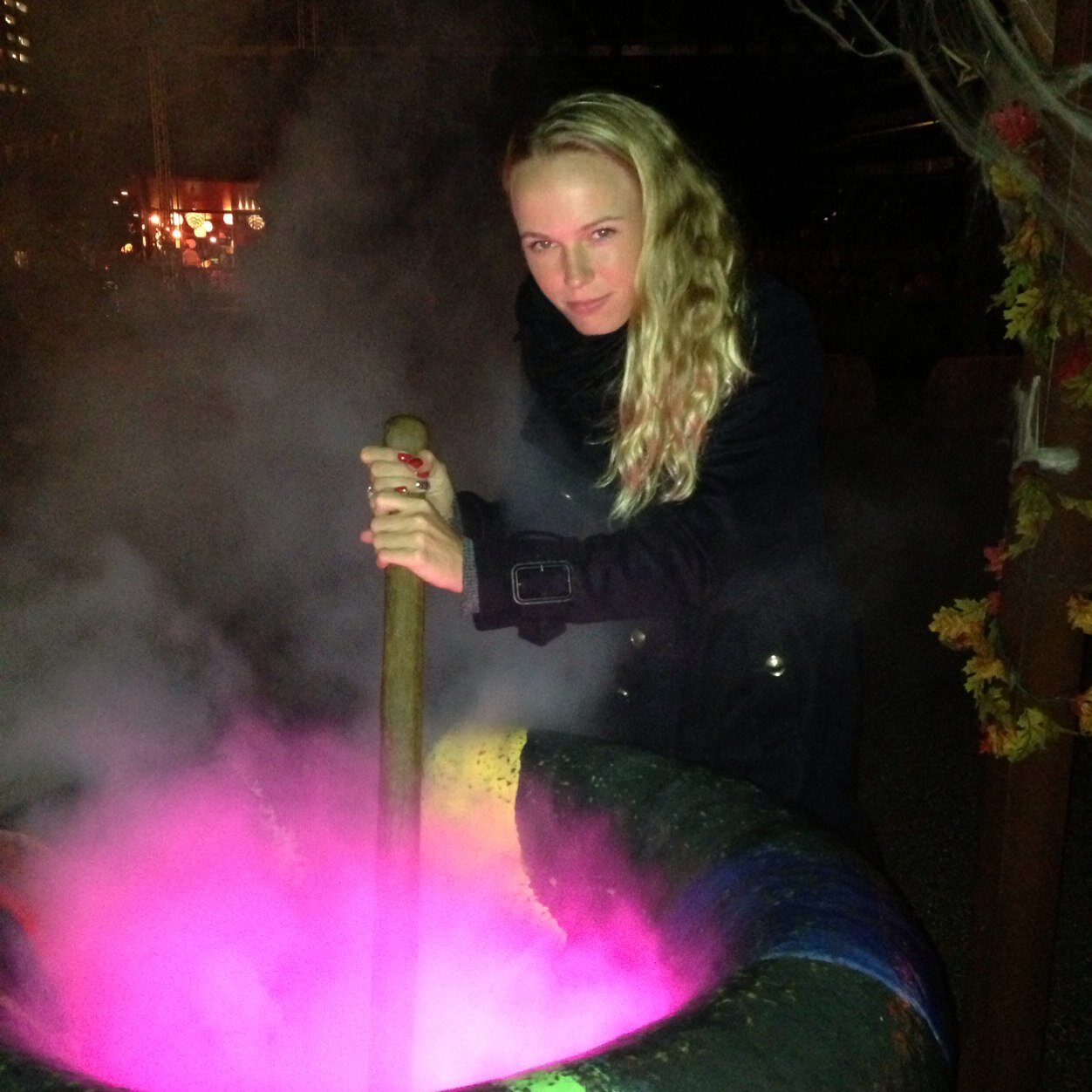 Stirring it. Caroline Wozniacki via twitter.com/carowozniack