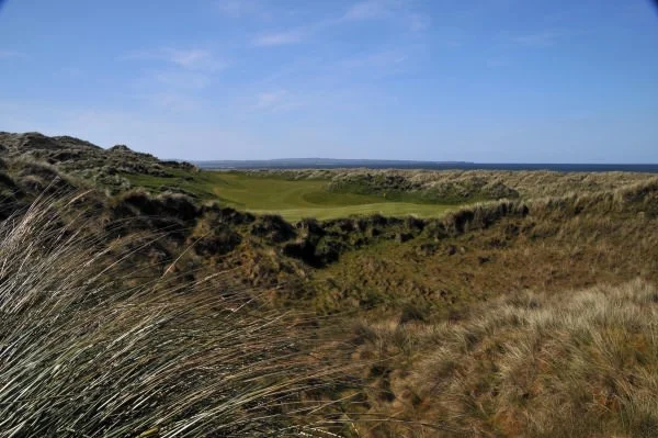 The 16th at Enniscrone. Picture: Pat Cashman www.cashmanphotography.ie