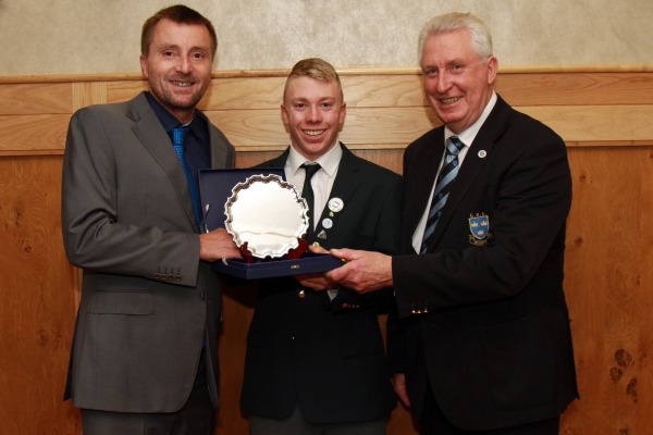 Left to right: Ger Keane of Keanes Jewellers Cork (Sponsor) with 2014 Munster Junior Golfer of the Year, Cathal Butler (Kinsale) and John Moloughney (Chairman GUI Munster Branch)