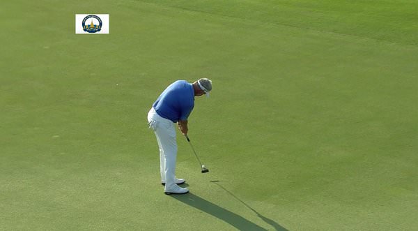 Darren Clarke eagles the 15th at Amata Spring Country Club