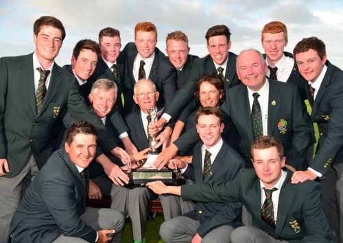 MICHAEL CONNAUGHTON (PRESIDENT, GUI) WITH TONY GOODE (TEAM CAPTAIN), JOHN WHITE (TEAM MANAGER), NEIL MANCHIP (NATIONAL COACH) AND THE WINNING IRISH HOME INTERNATIONAL TEAM AFTER THEIR VICTORY AT THE 2015 HOME INTERNATIONAL MATCHES AT ROYAL PORTRUSH GOLF CLUB. TEAM MEMBERS DERMOT MCELROY, COLIN FAIRWEATHER, STUART GREHAN, ROBIN DAWSON, PAUL MCBRIDE, ALEX GLEESON, GAVIN MOYNIHAN, JOHN ROSS GALBRAITH, COLM CAMPBELL, ROWAN LESTER AND JACK HUME. PICTURE BY PAT CASHMAN