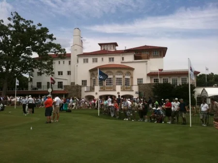 McIlroy refuses to believe the hype