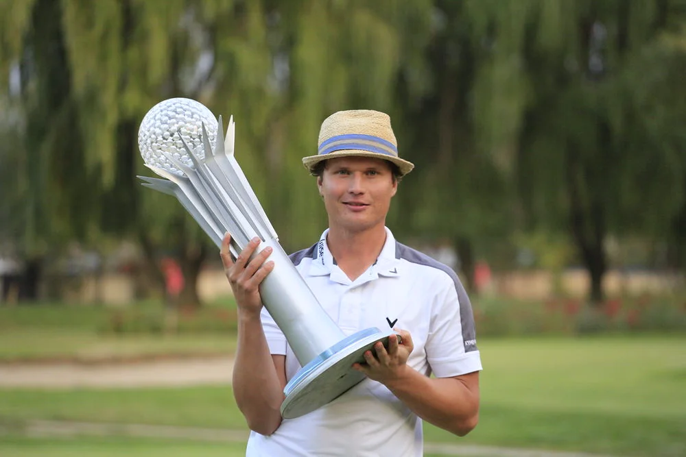 Hoey and Moynihan fade in Kazakhstan