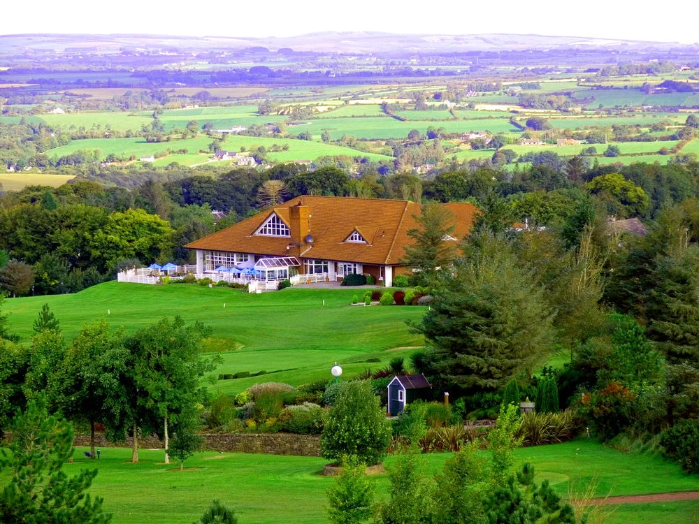 O'Donoghue leads Munster Mid-Amateur by one at Lee Valley