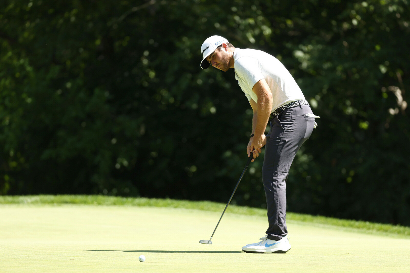  DETROIT, MICHIGAN - JULY 03: Matthew Wolff of the United States putts on the eighth green during the second round of the Rocket Mortgage Classic on July 03, 2020 at the Detroit Golf Club in Detroit, Michigan. (Photo by Gregory Shamus/Getty Images) 