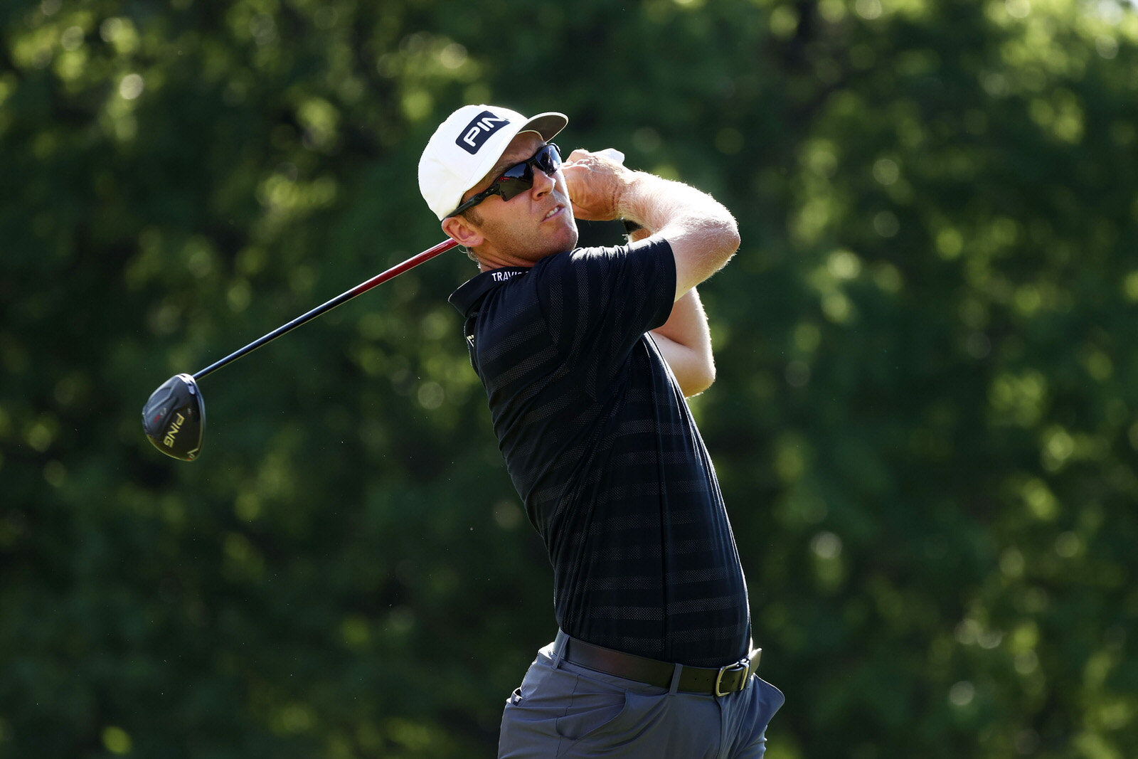  DETROIT, MICHIGAN - JULY 04: Seamus Power of Ireland plays his shot from the 18th tee during the third round of the Rocket Mortgage Classic on July 04, 2020 at the Detroit Golf Club in Detroit, Michigan. (Photo by Gregory Shamus/Getty Images) 