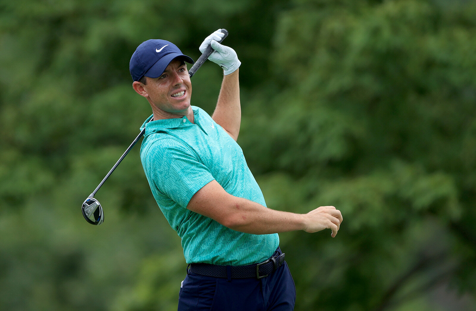  DUBLIN, OHIO - JULY 16: Rory McIlroy of Northern Ireland plays his shot from the fifth tee during the first round of The Memorial Tournament on July 16, 2020 at Muirfield Village Golf Club in Dublin, Ohio. (Photo by Sam Greenwood/Getty Images) 