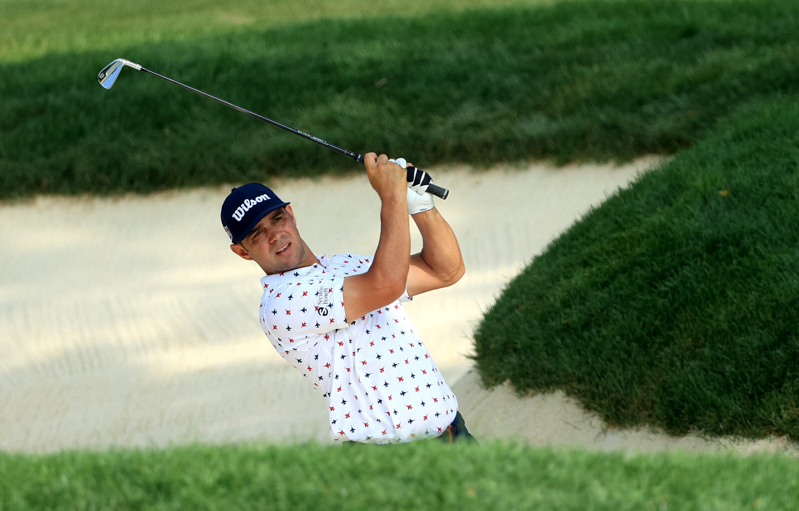  DUBLIN, OHIO - JULY 17: Gary Woodland of the United States plays a shot on the 18th hole during the second round of The Memorial Tournament on July 17, 2020 at Muirfield Village Golf Club in Dublin, Ohio. (Photo by Sam Greenwood/Getty Images) 
