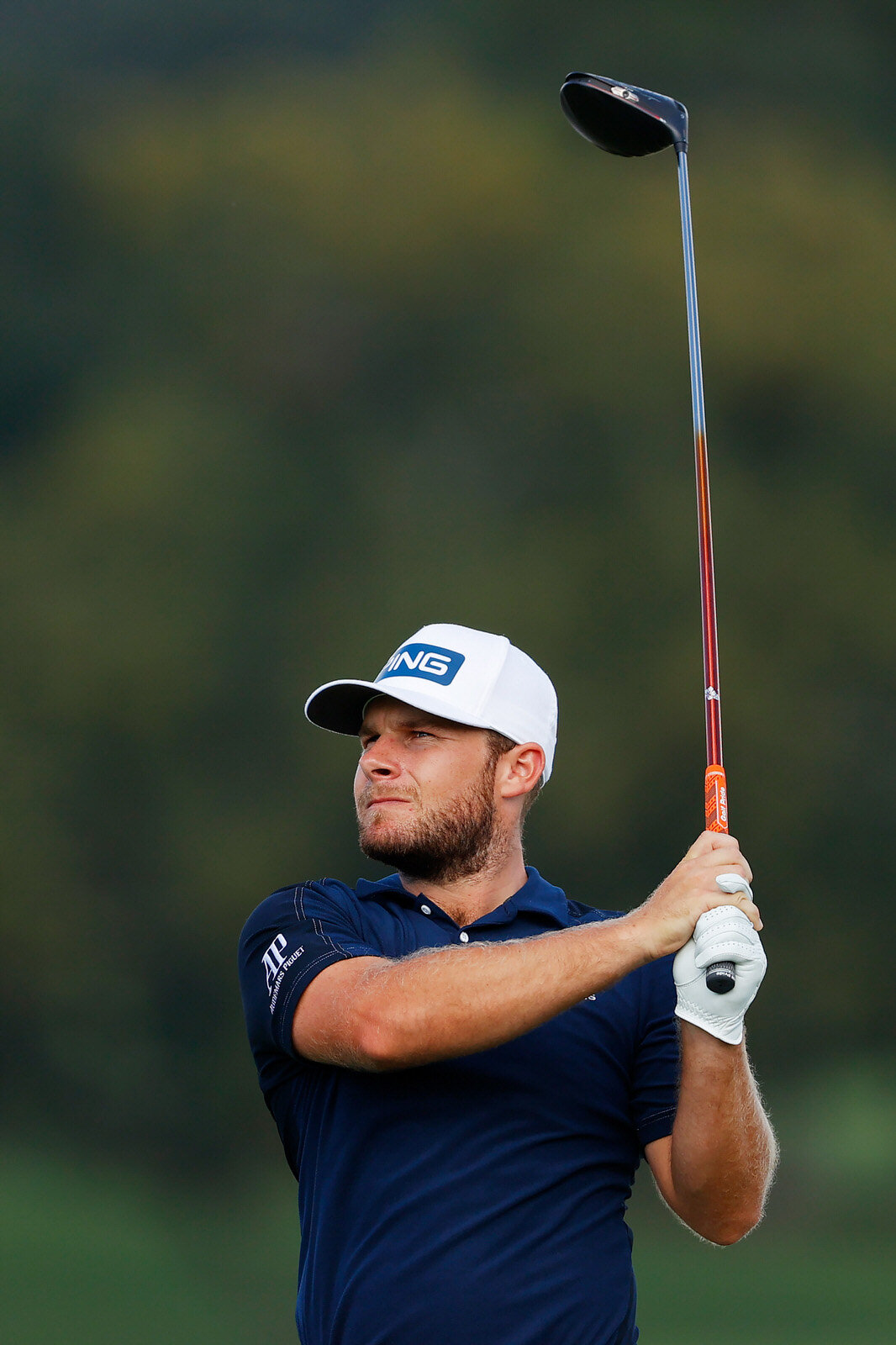  ATLANTA, GEORGIA - SEPTEMBER 05: Tyrrell Hatton of England plays his shot from the 16th tee during the second round of the TOUR Championship at East Lake Golf Club on September 05, 2020 in Atlanta, Georgia. (Photo by Kevin C. Cox/Getty Images) 