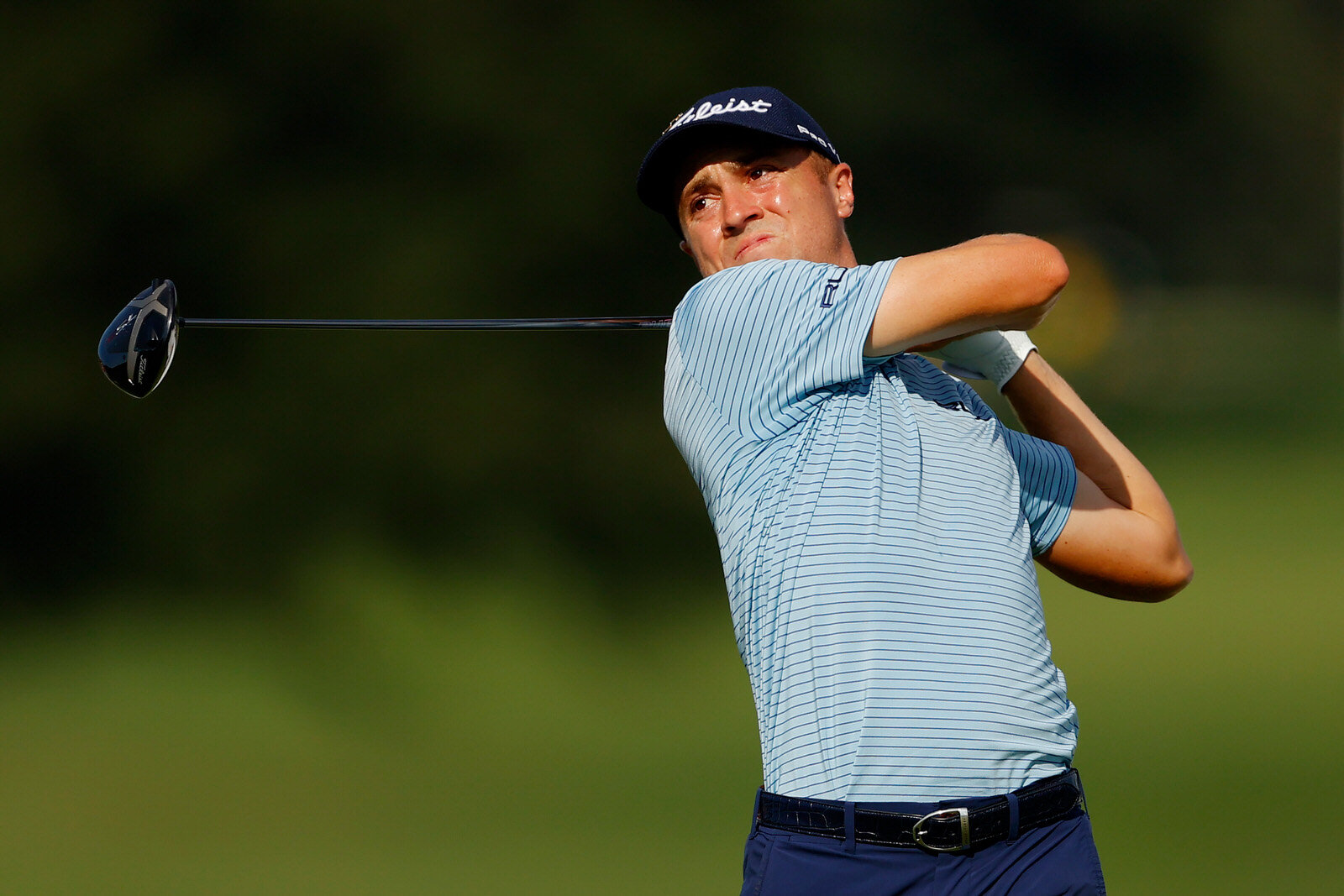  ATLANTA, GEORGIA - SEPTEMBER 05: Justin Thomas of the United States plays his shot from the 16th tee during the second round of the TOUR Championship at East Lake Golf Club on September 05, 2020 in Atlanta, Georgia. (Photo by Kevin C. Cox/Getty Imag