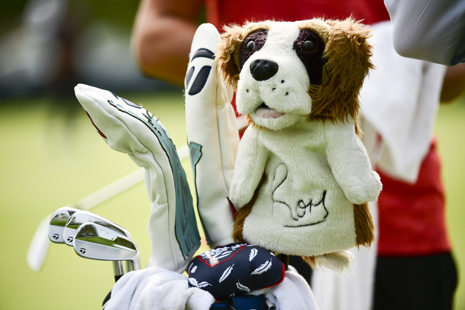  The golf bag of Rory McIlroy is seen on the practice ground during the practice round at the 2020 U.S. Open at Winged Foot Golf Club (West Course) in Mamaroneck, N.Y. on Wednesday, Sept. 16, 2020. (Kohjiro Kinno/USGA) 