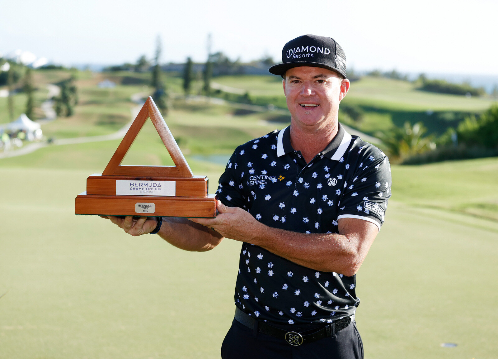  SOUTHAMPTON, BERMUDA - NOVEMBER 01: Brian Gay of the United States celebrates with the trophy after winning during a playoff during the final round of the Bermuda Championship at Port Royal Golf Course on November 01, 2020 in Southampton, Bermuda. (