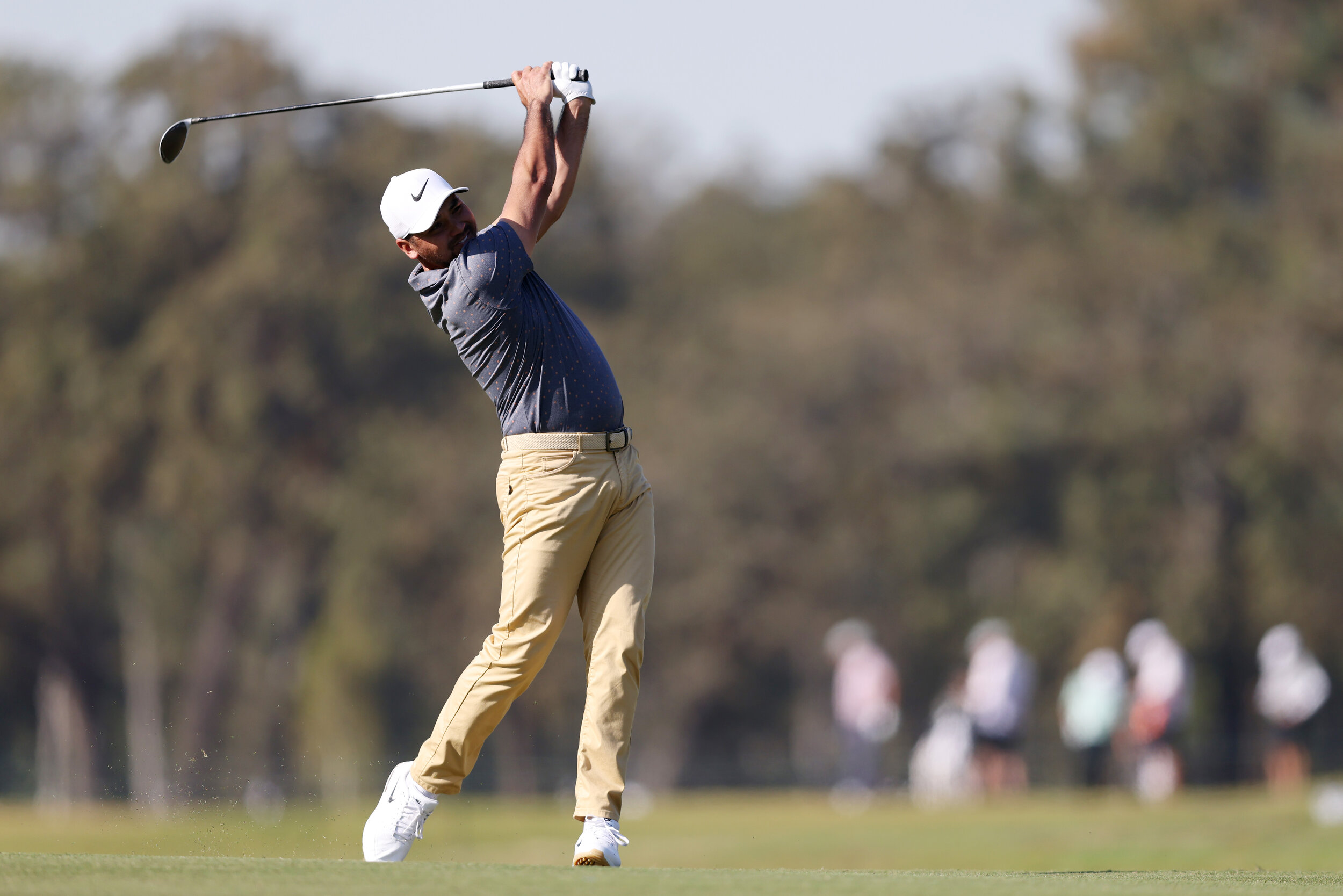  HOUSTON, TEXAS - NOVEMBER 06: Jason Day of Australia plays a shot on the eighth hole during the second round of the Houston Open at Memorial Park Golf Course on November 06, 2020 in Houston, Texas. (Photo by Carmen Mandato/Getty Images) 