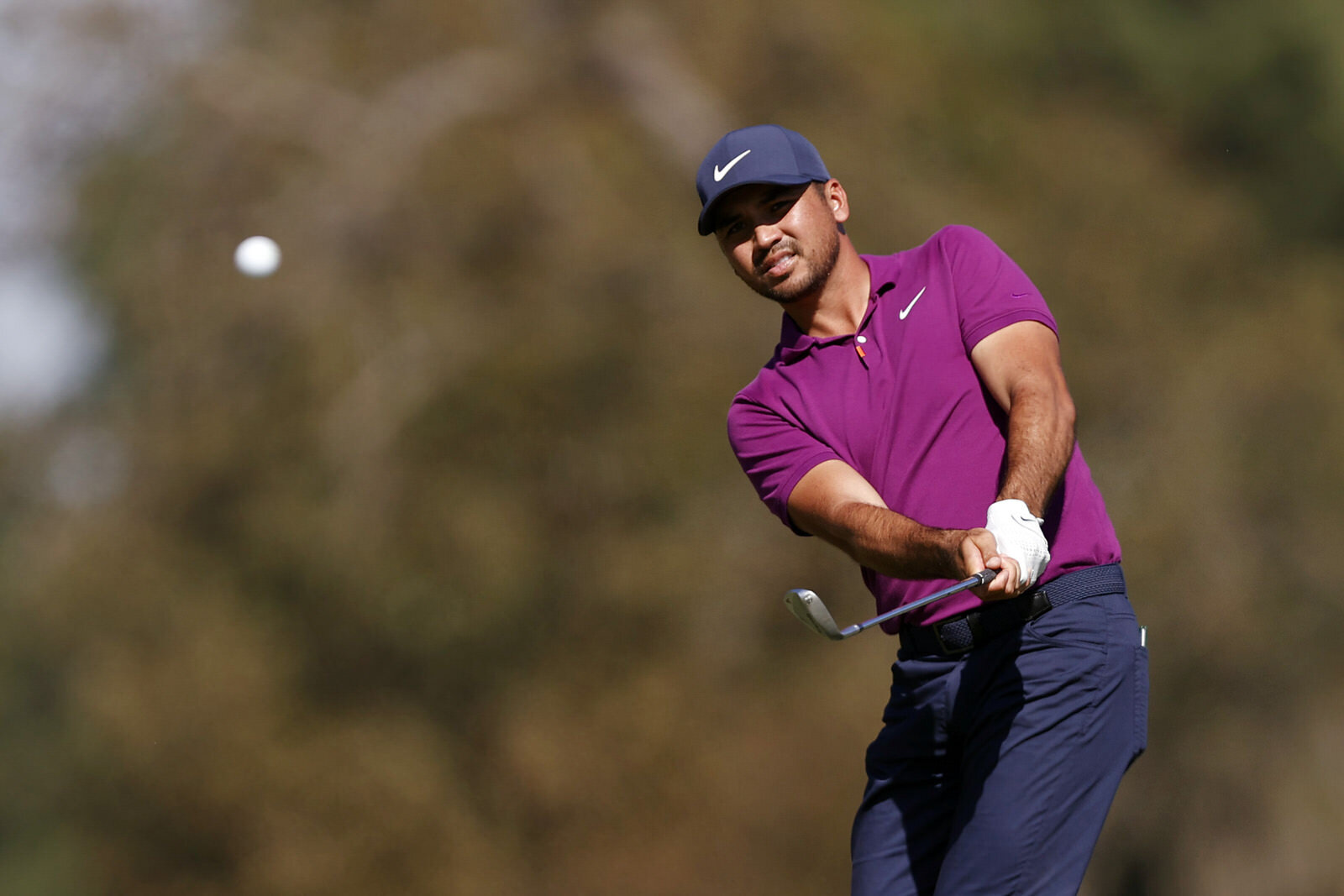  HOUSTON, TEXAS - NOVEMBER 07: Jason Day of Australia plays a shot on the fourth hole during the third round of the Houston Open at Memorial Park Golf Course on November 07, 2020 in Houston, Texas. (Photo by Carmen Mandato/Getty Images) 