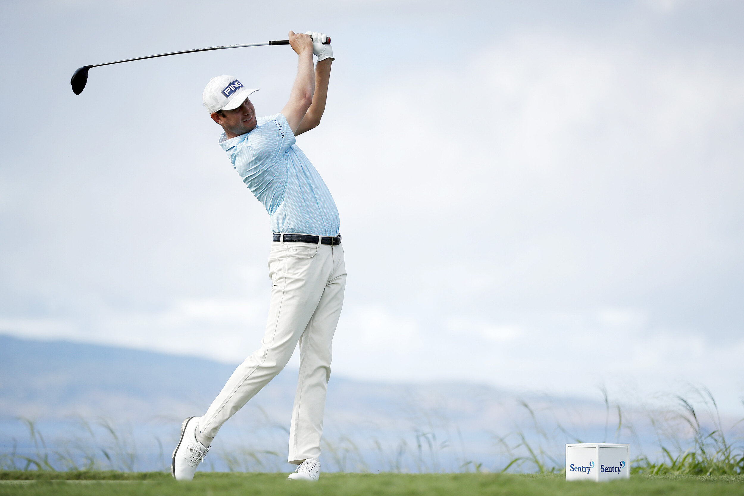  KAPALUA, HAWAII - JANUARY 09: Harris English of the United States plays his shot from the 13th tee during the third round of the Sentry Tournament Of Champions at the Kapalua Plantation Course on January 09, 2021 in Kapalua, Hawaii. (Photo by Cliff 