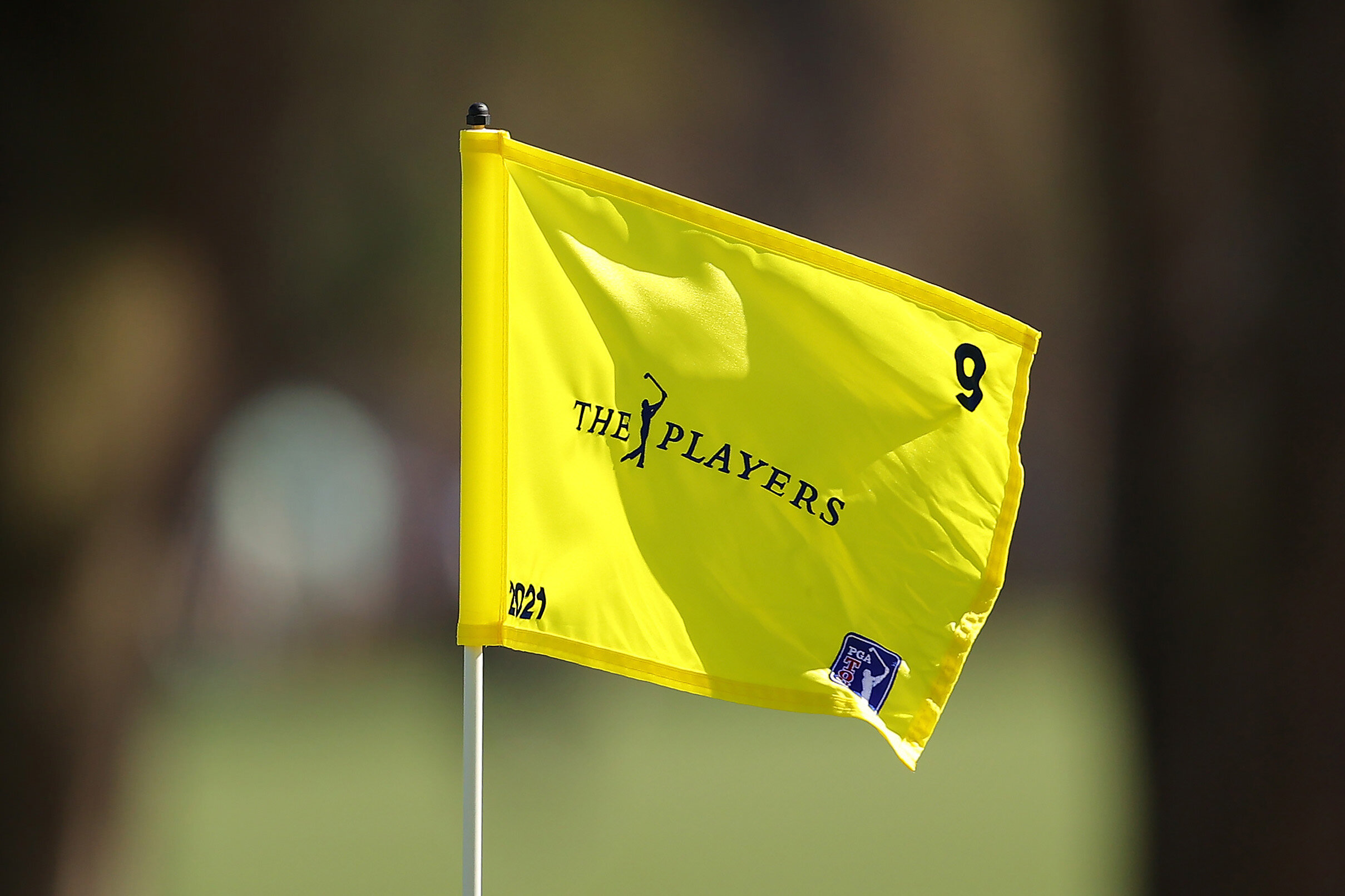  PONTE VEDRA BEACH, FLORIDA - MARCH 11: A pin flag is displayed during the first round of THE PLAYERS Championship on THE PLAYERS Stadium Course at TPC Sawgrass on March 11, 2021 in Ponte Vedra Beach, Florida. (Photo by Kevin C. Cox/Getty Images) 