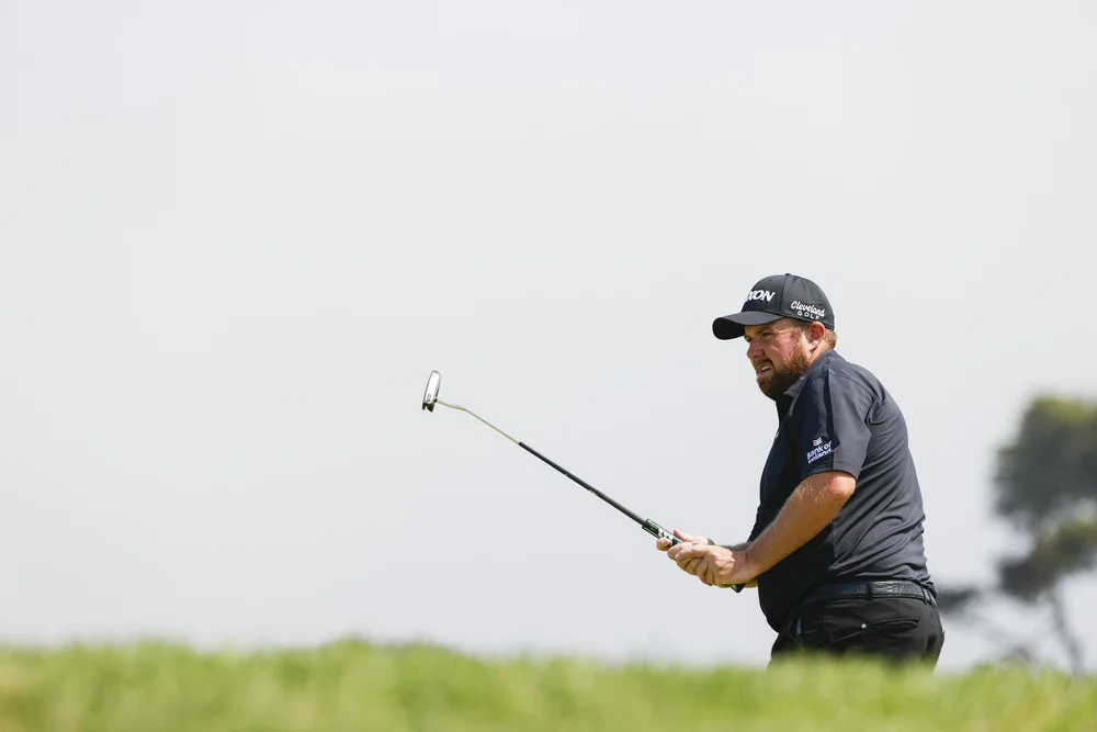 Shane Lowry watches a putt on the fifth green during the first round at the 2021 U.S. Open at Torrey Pines Golf Course in San Diego, Calif. on Thursday, June 17, 2021. (Jeff Haynes/USGA)