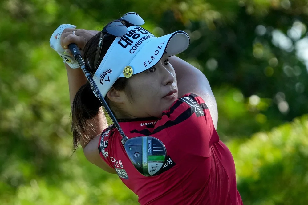 eongeun Lee6 of South Korea plays her shot from the fifth tee during the second round of the Kroger Queen City Championship presented by P&G at Kenwood Country Club on September 09, 2022 in Cincinnati, Ohio. (Photo by Dylan Buell/Getty Images)