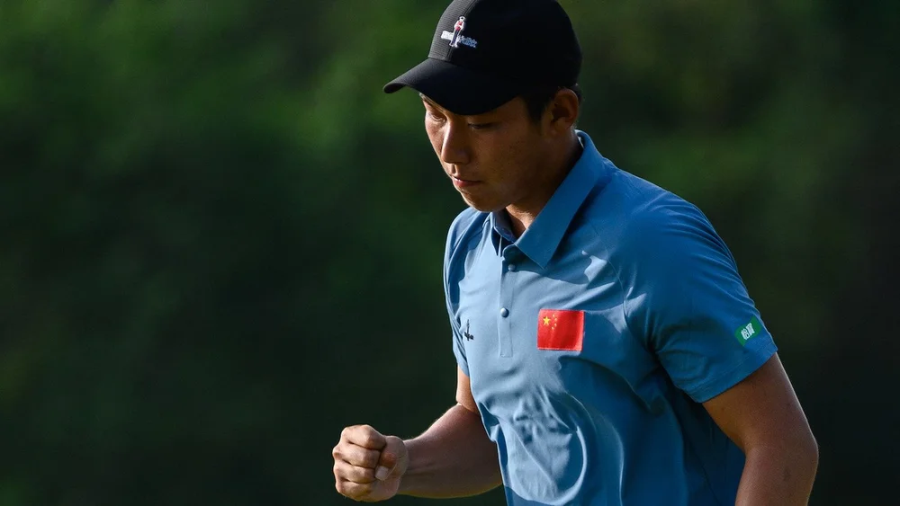 Bo Jin holds the halfway lead in the Asia-Pacific Amateur Championship