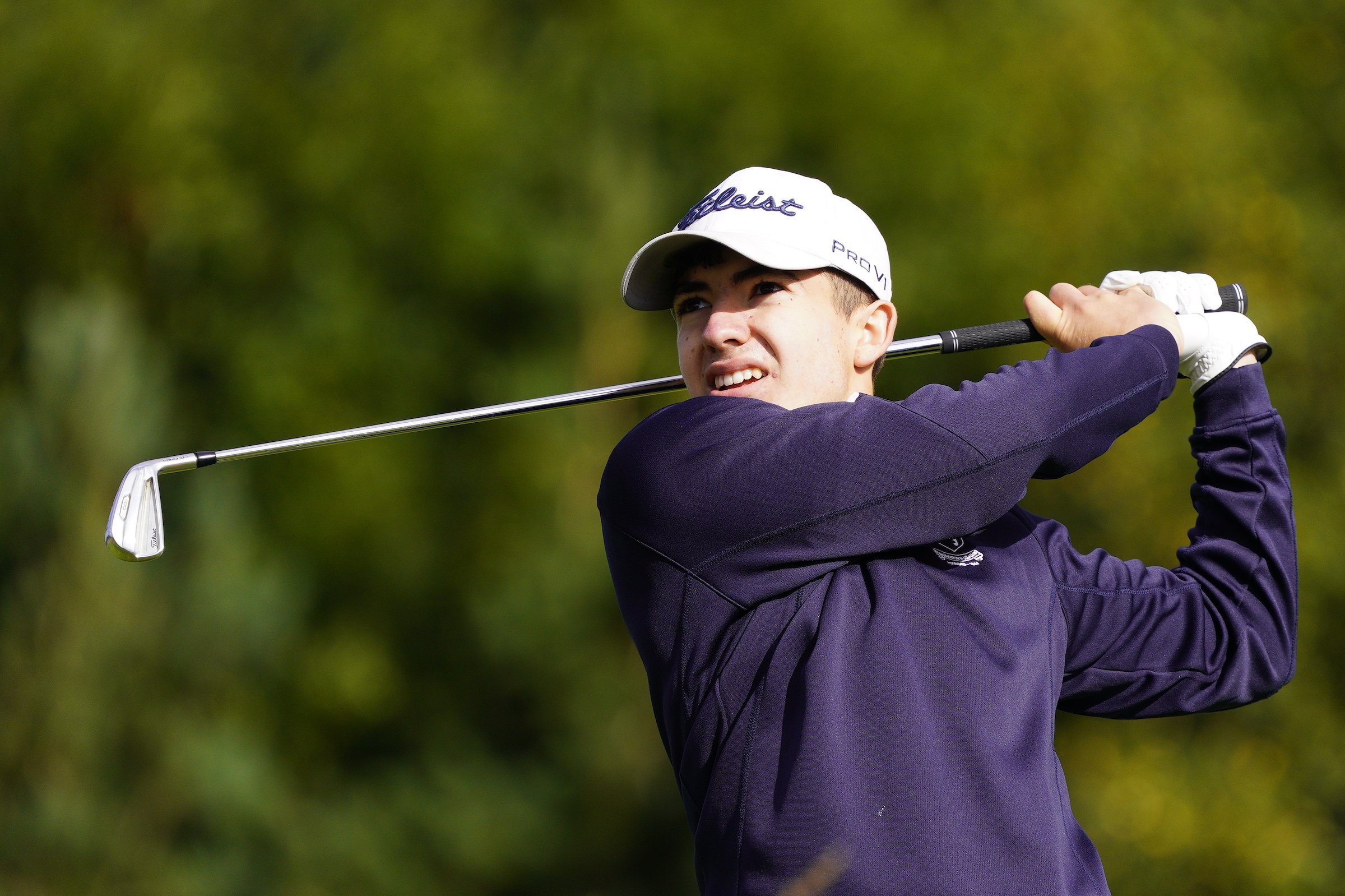Abom leads Irish Close into final round as Keeling falls four behind ...