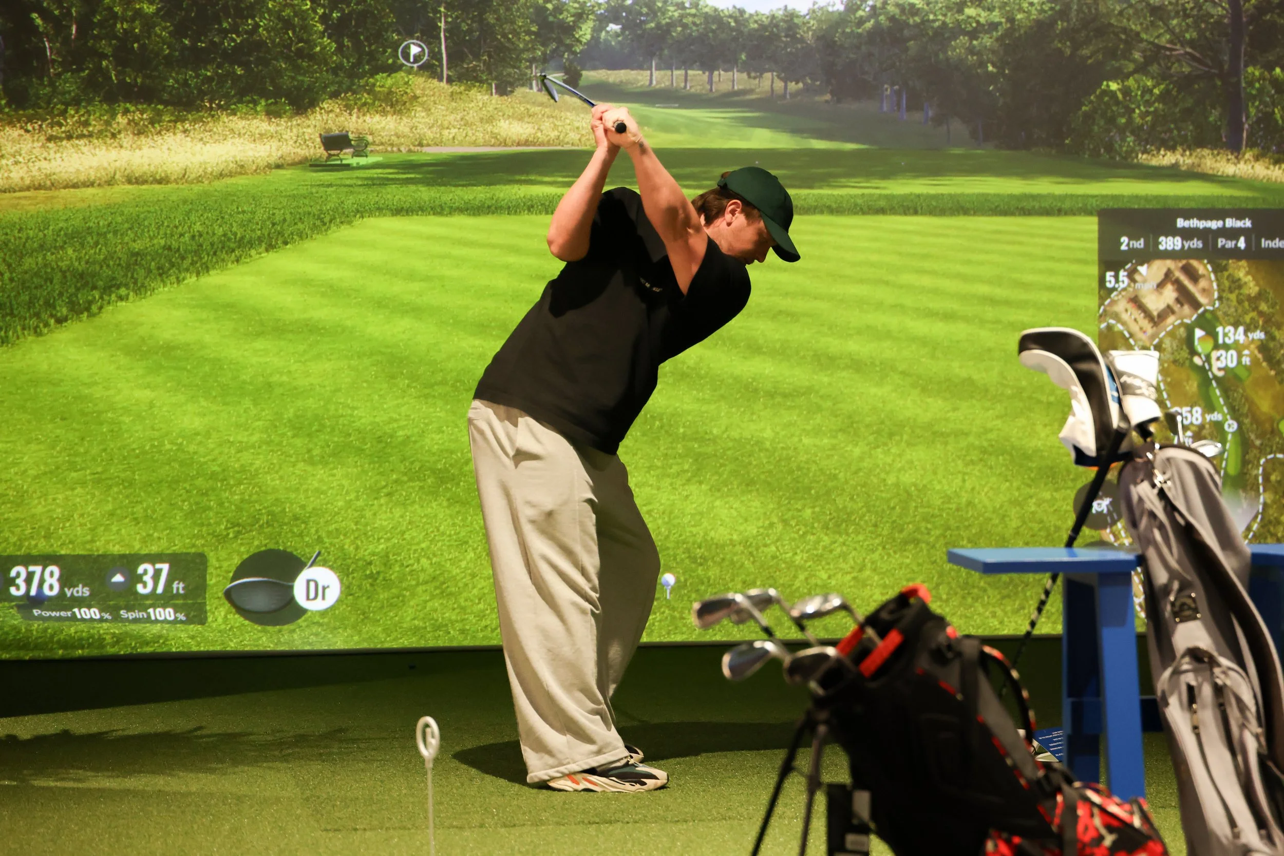 Learning by the numbers at Sigmoid Golf