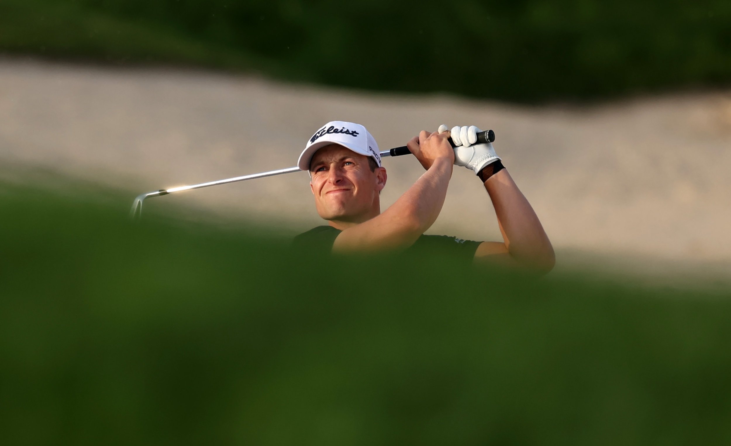 Reed and Garcia lurking in Bahrain as Kennedy makes a move in South Africa