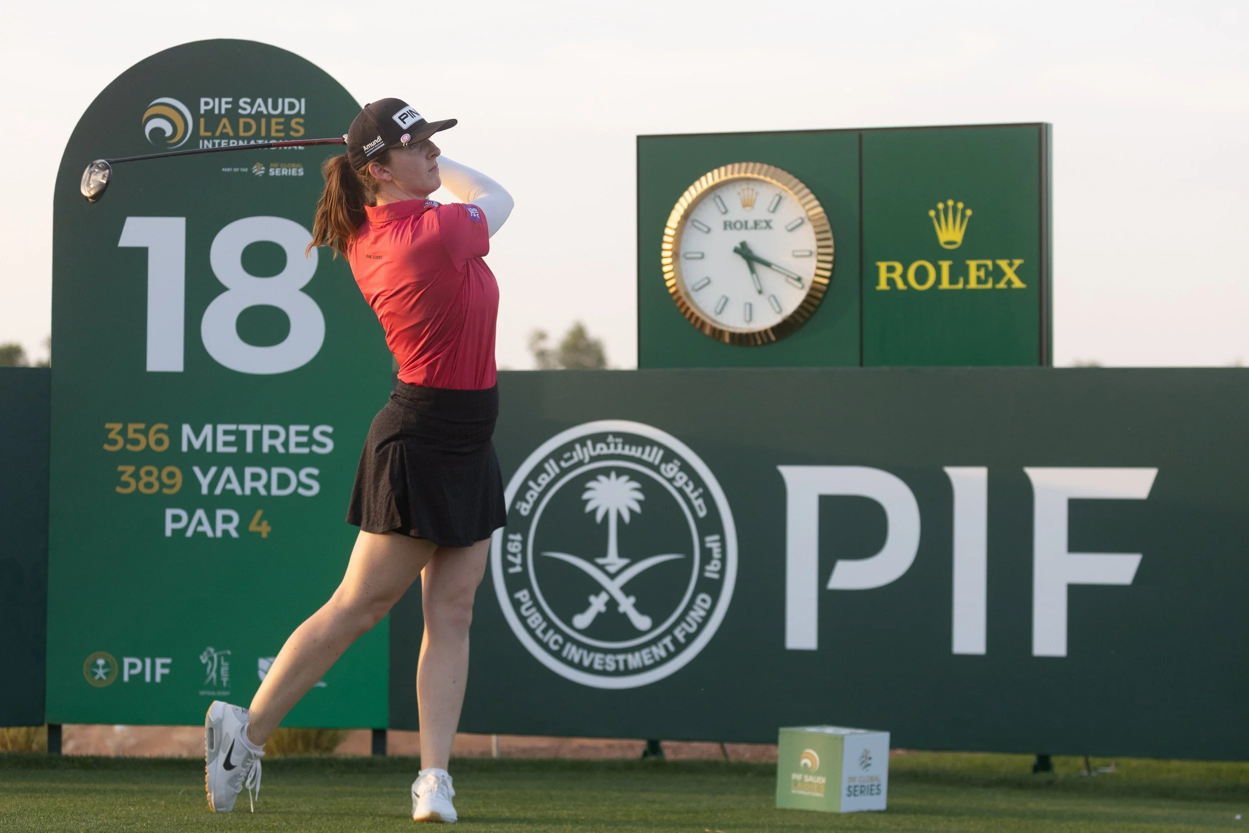 Lauren Walsh in action during the second round of the PIF Saudi Ladies International at Riyadh Golf Club. Credit: Tristan Jones/ LET