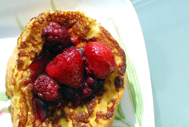 ft_berries_toast.jpg