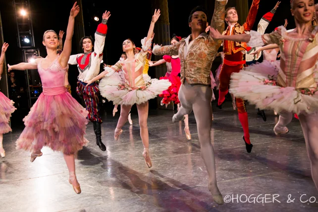 BBNutcracker2013_©HOGGER&Co._finale_blog_030.jpg