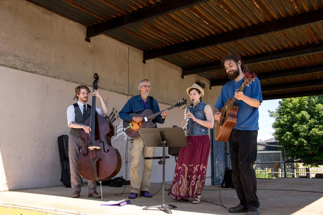 Winehardt, Wolfville Market