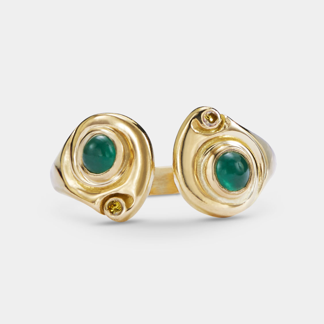Mollusk Ring with Emerald