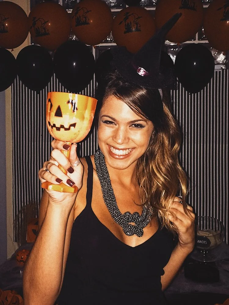 Comemorando meus 25 na noite das bruxas! #MandzyTurns25