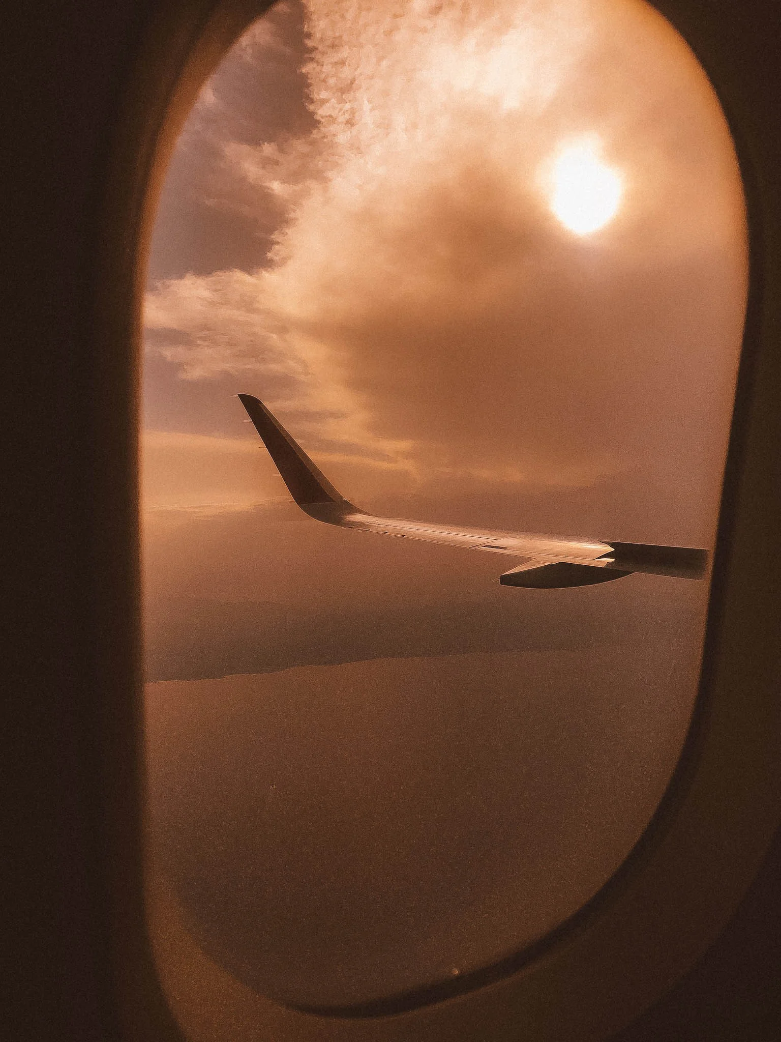 FIM-DE-TARDE-AVIAO.jpg