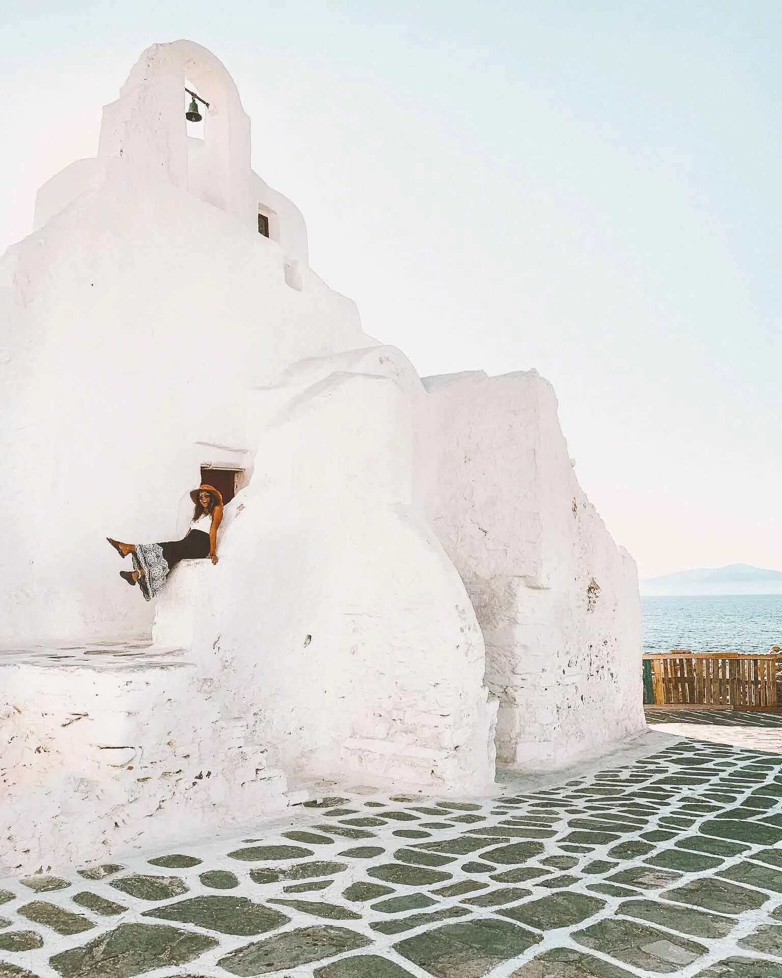 MYKONOS-TOWN-GRECIA.jpg